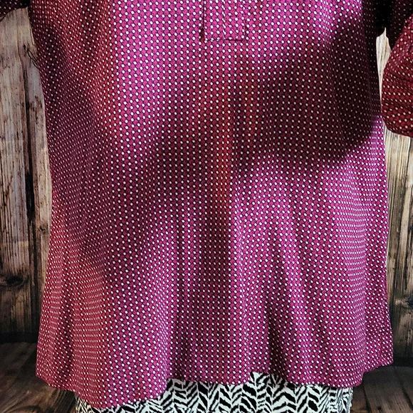 NWOT Hilfiger Women's Long Sleeve Printed Blouse Size L - Picture 2 of 9